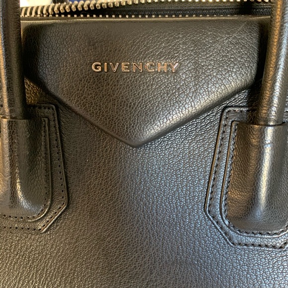 🔴SOLD🔴Givenchy Antigona Medium - Picture 4 of 6